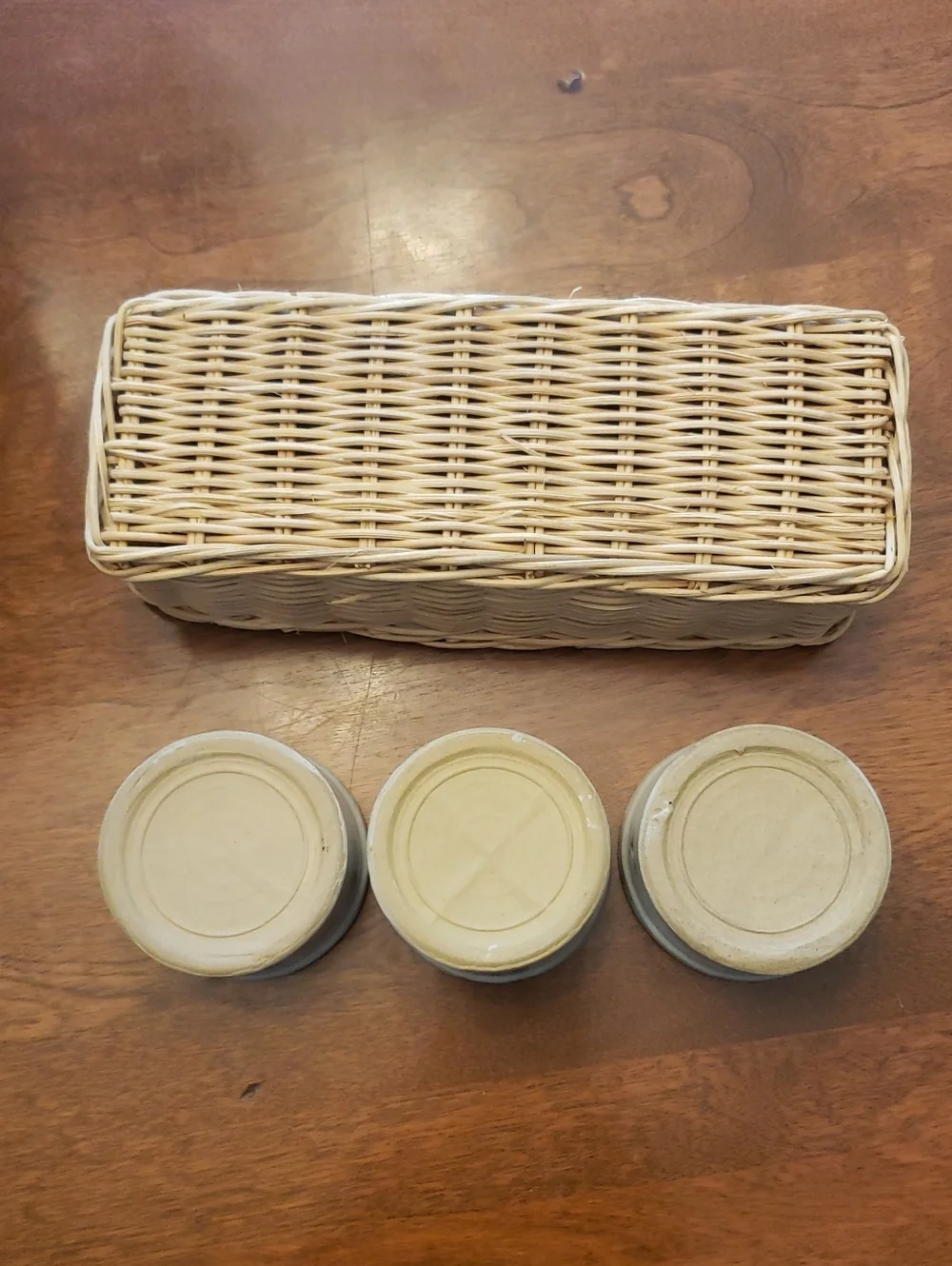 Vtg Kaukauna Klub Mini  Ceramic Crocks (3) In Wicker Basket